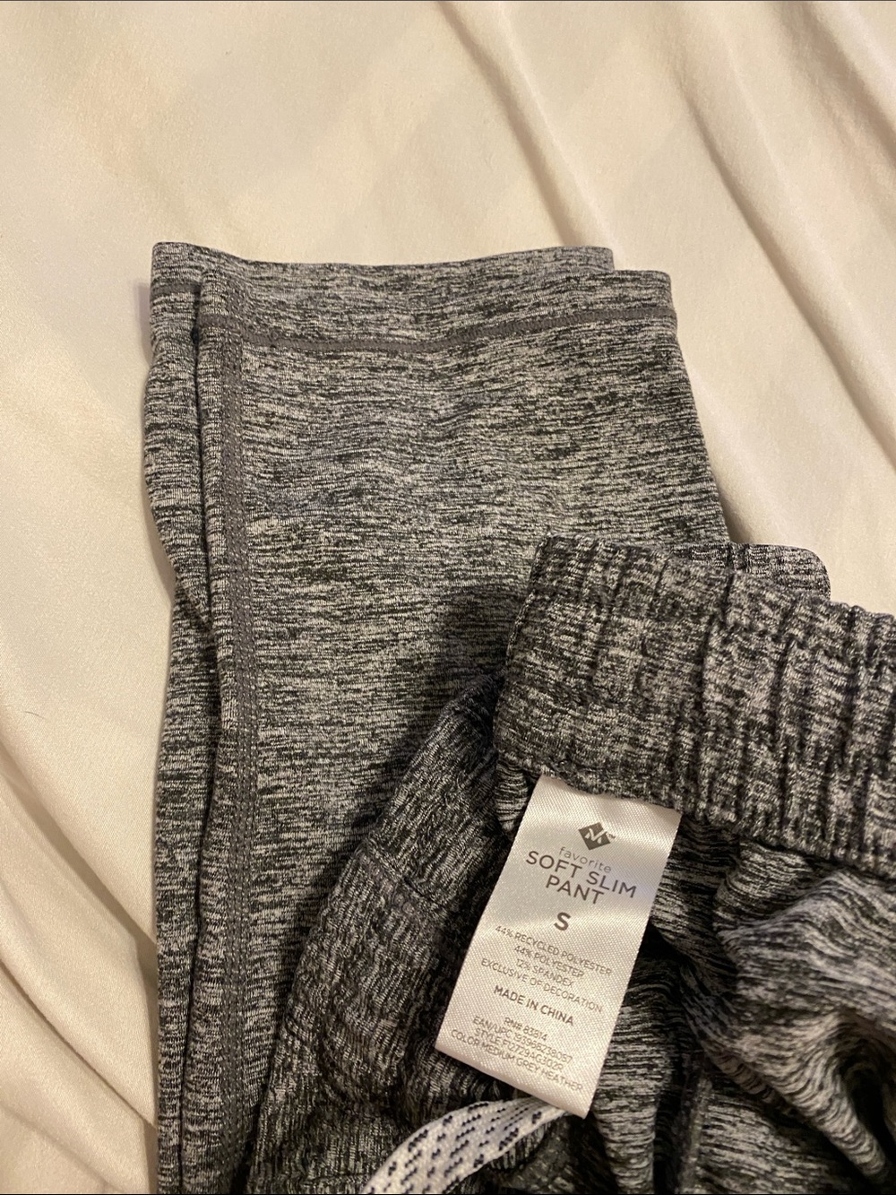 ComfortCore Women's Heather Gray Jogger Pants - Picture 3 of 4